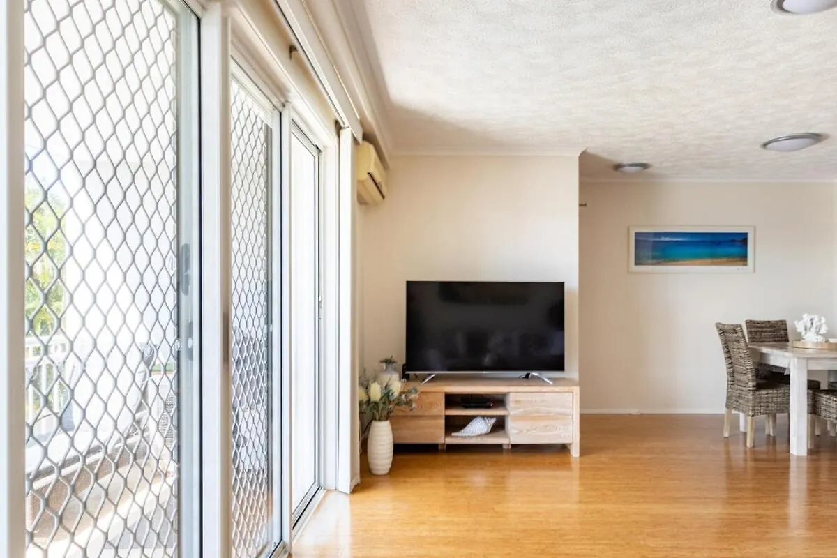 Perfect Holiday Apartment Mermaid Beach Gold Coast 0*,