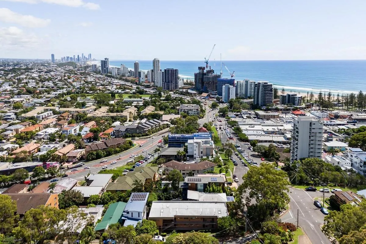 Perfect Holiday Apartment Mermaid Beach Gold Coast