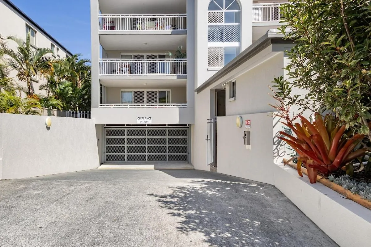 Perfect Holiday Apartment Mermaid Beach Gold Coast Australia