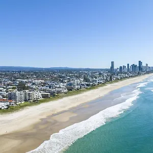 Foreshore Beachfront Aparthotel